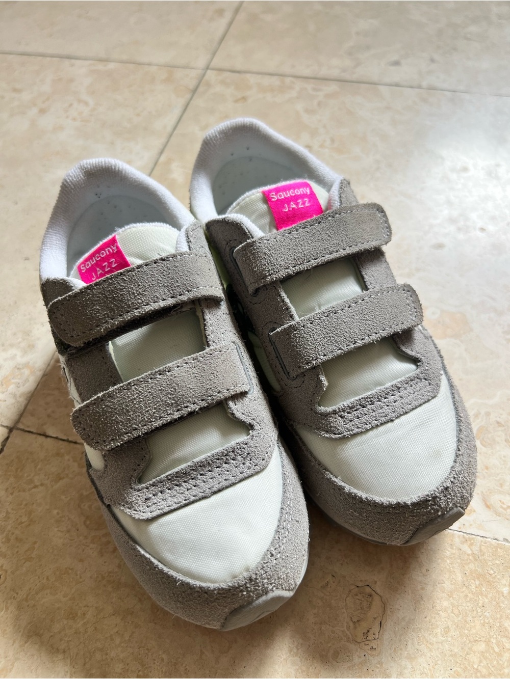 Saucony Kids Velcro Sneakers in Gray, White and Pink Accent
